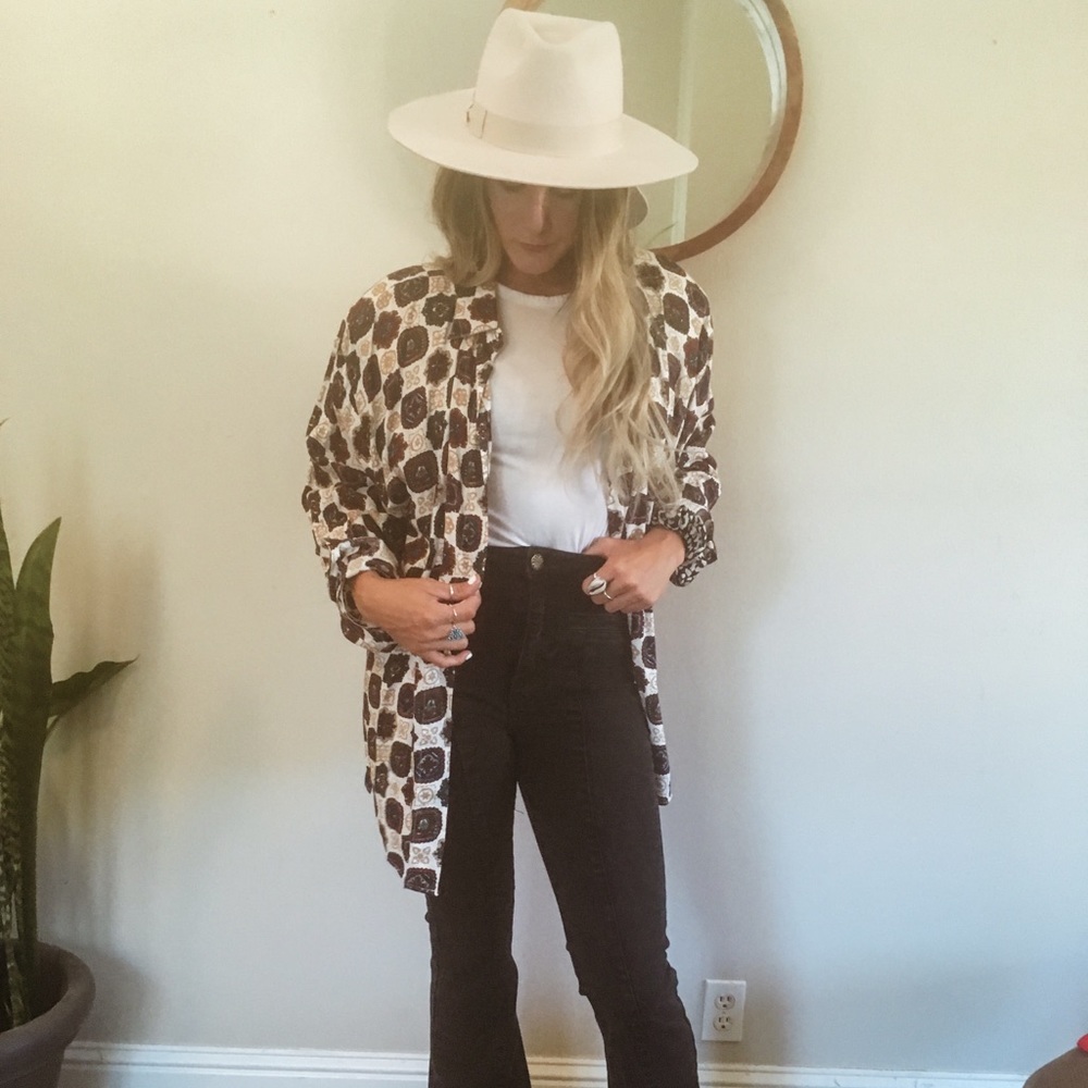 Button up, collared blouse